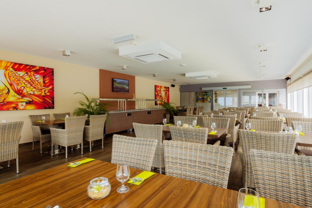 Hotel Tenis Zvolen Ngoại thất bức ảnh