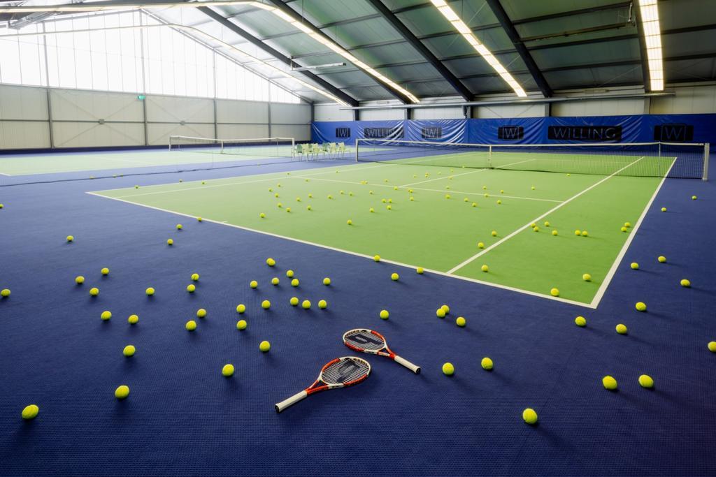 Hotel Tenis Zvolen Ngoại thất bức ảnh